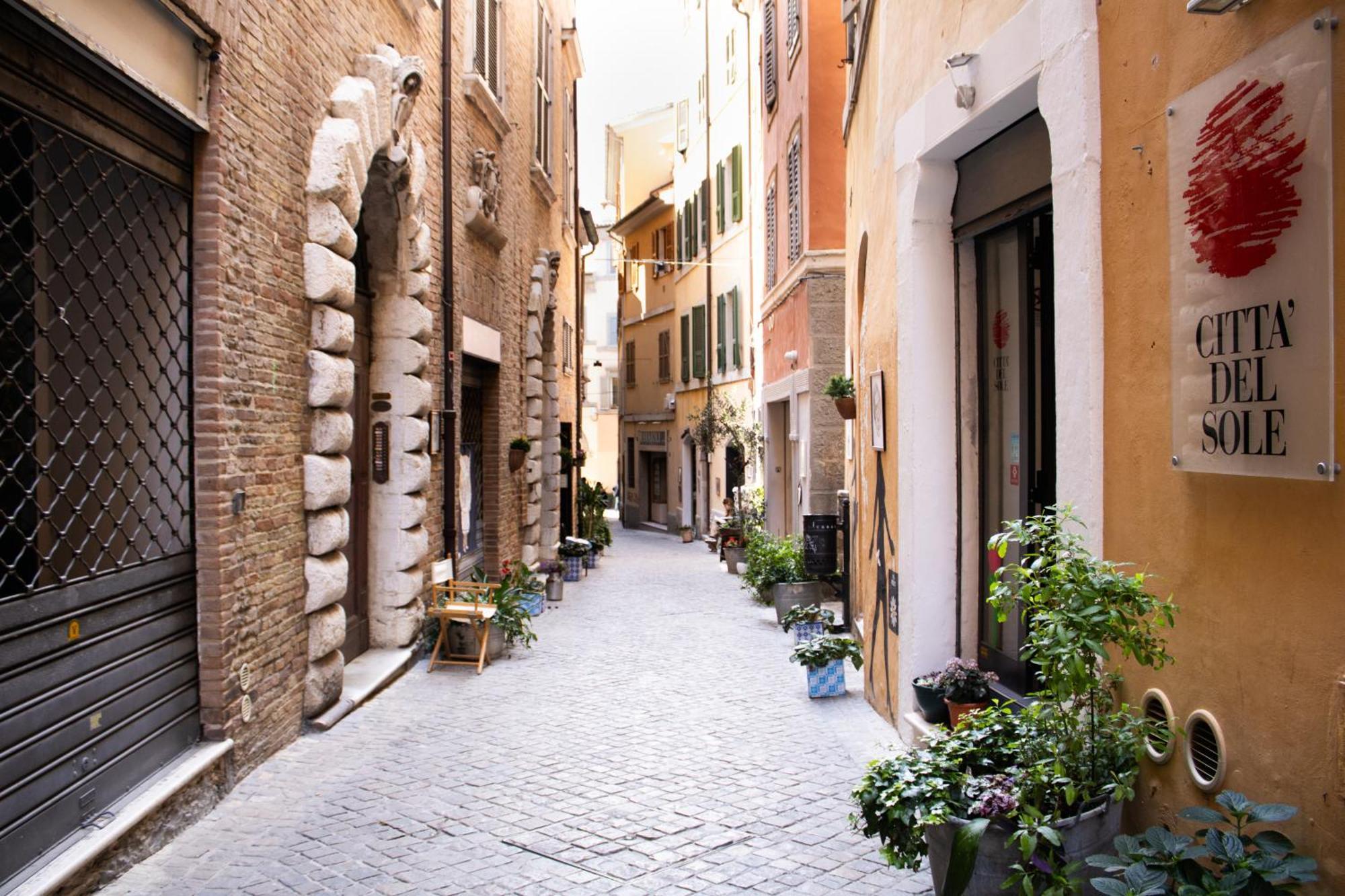 Palazzo Tancredi Apartman Ancona Kültér fotó