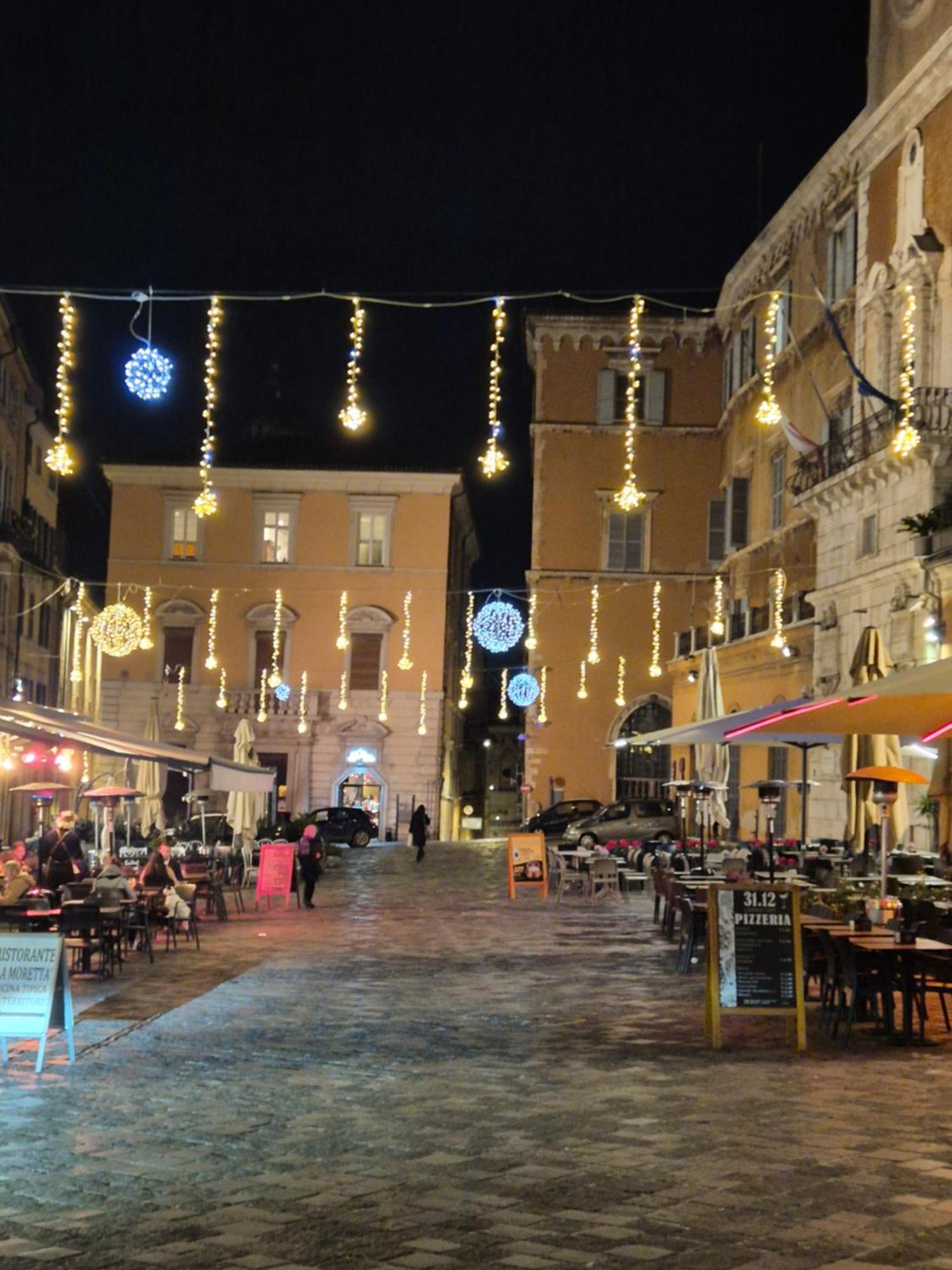 Palazzo Tancredi Apartman Ancona Kültér fotó