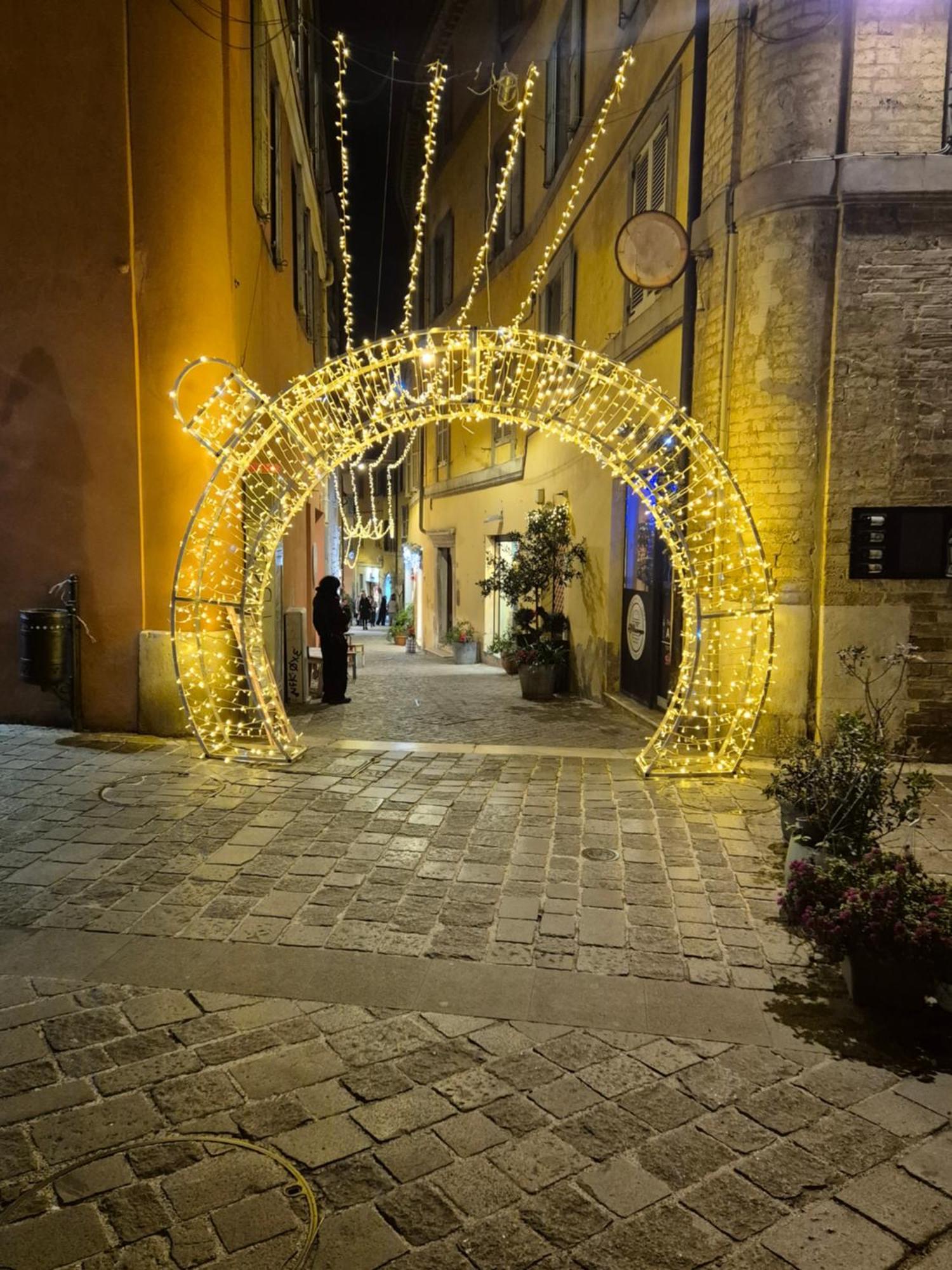 Palazzo Tancredi Apartman Ancona Kültér fotó